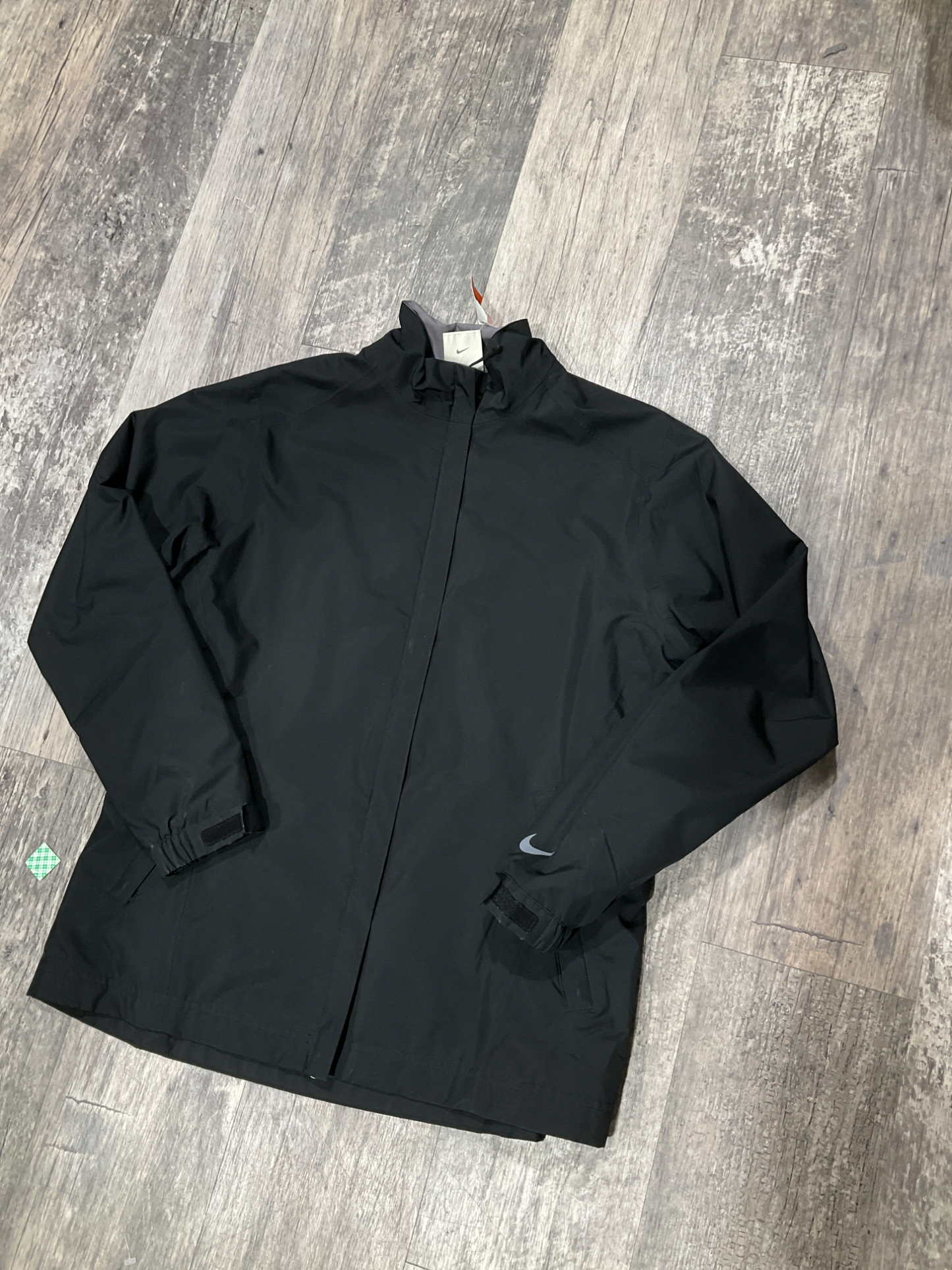 Nike Outerwear Size Large