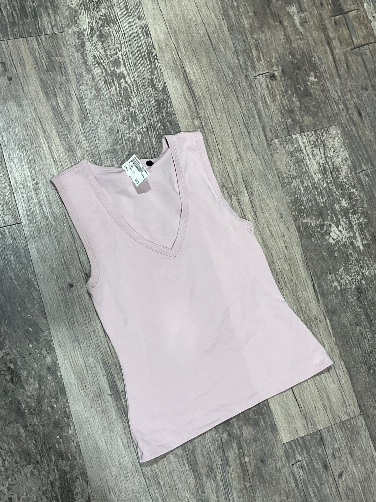 Aritzia Short Sleeve Top Size Large
