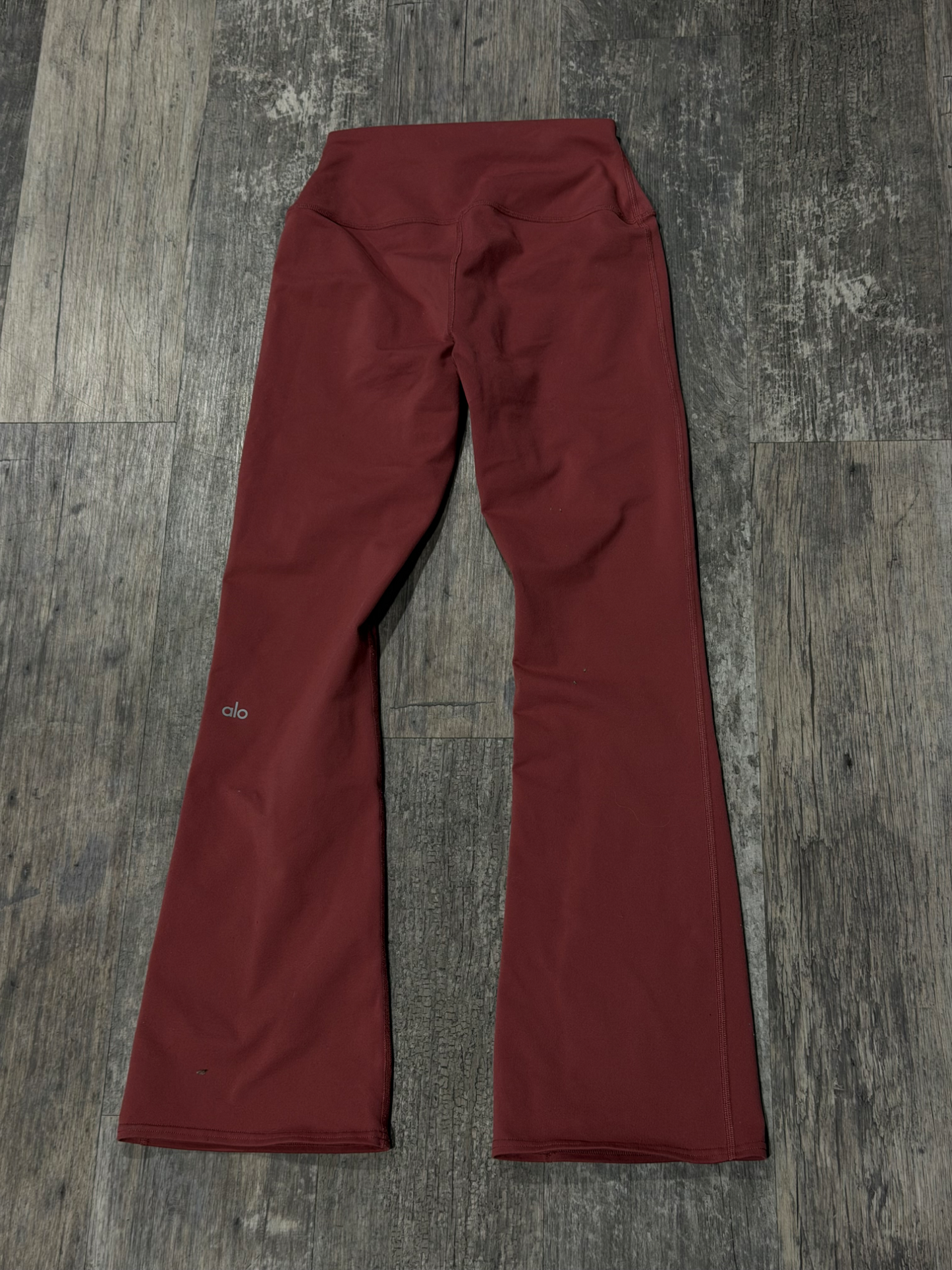 Alo Khakis Size Small