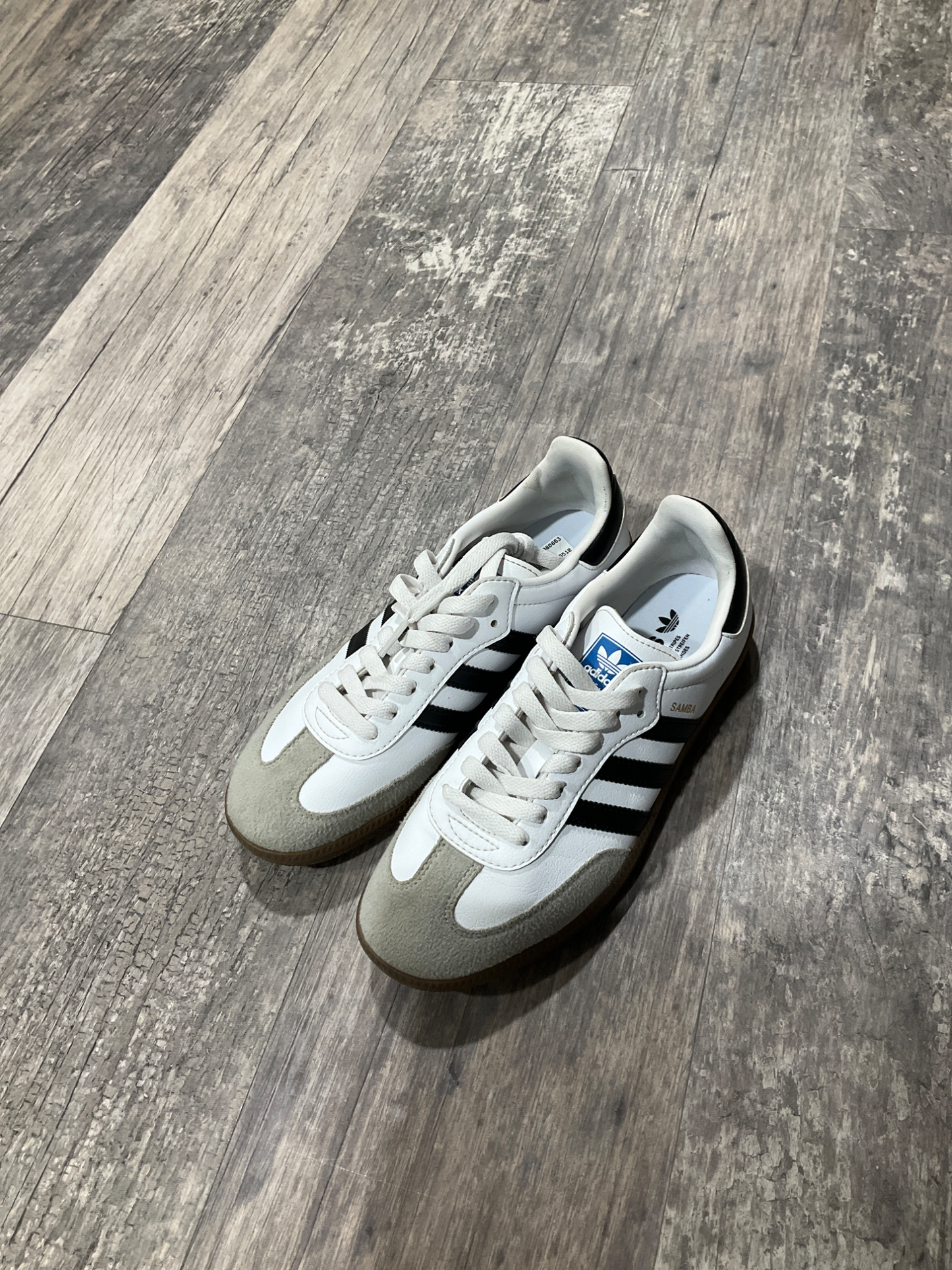 Adidas Mens Athletic Shoes Mens 6.5 Women’s 8