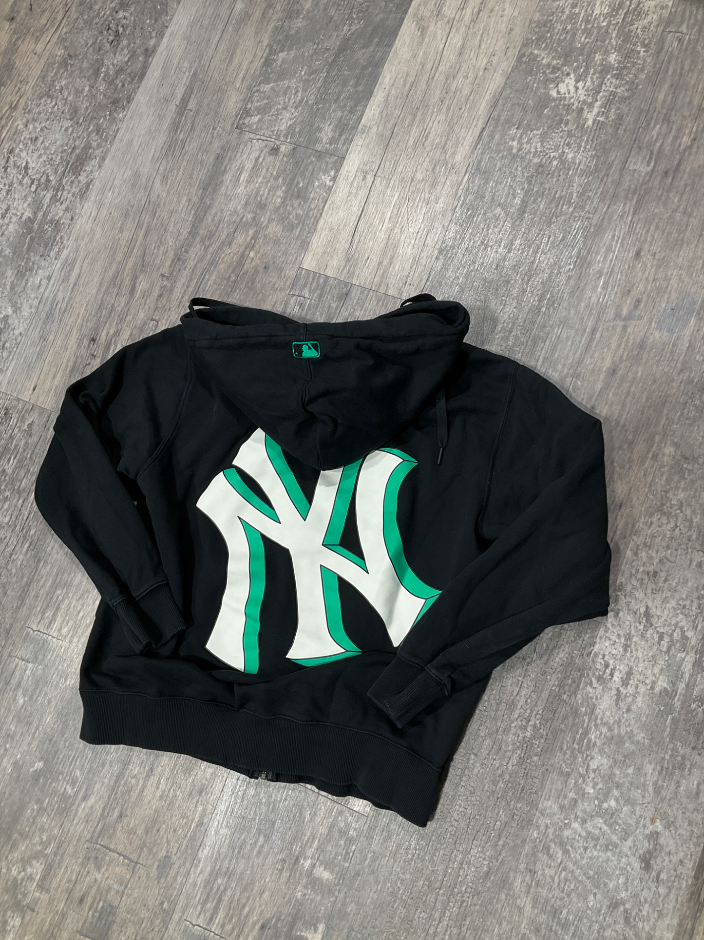 Mblm Sweater Size Large