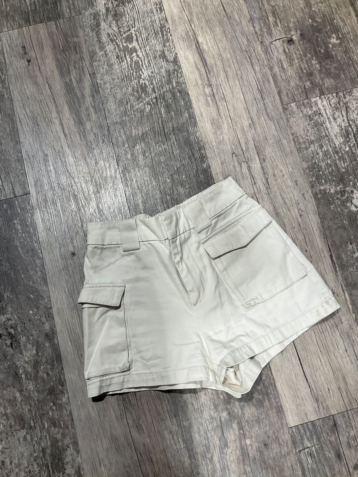 Tna Short Skirt Size Extra Small