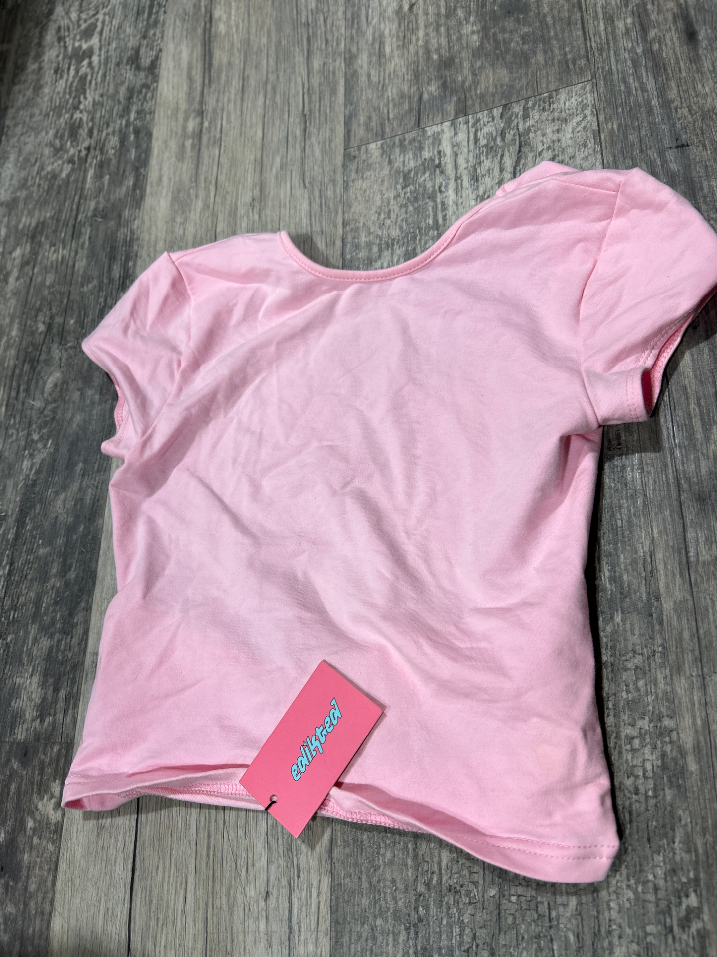 Edikted T-Shirt Size Small