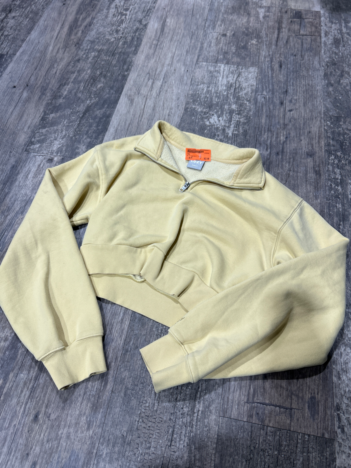 Tna Sweatshirt Size Medium