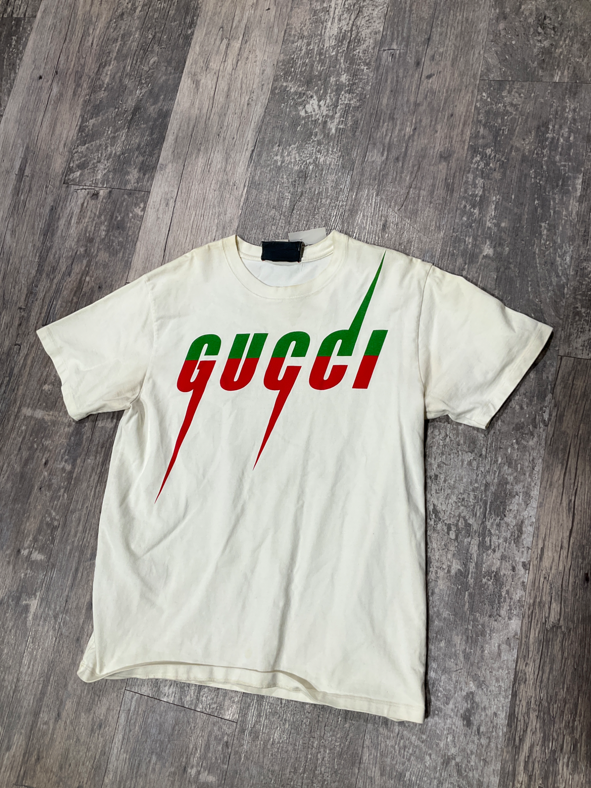 T-shirt Size Medium