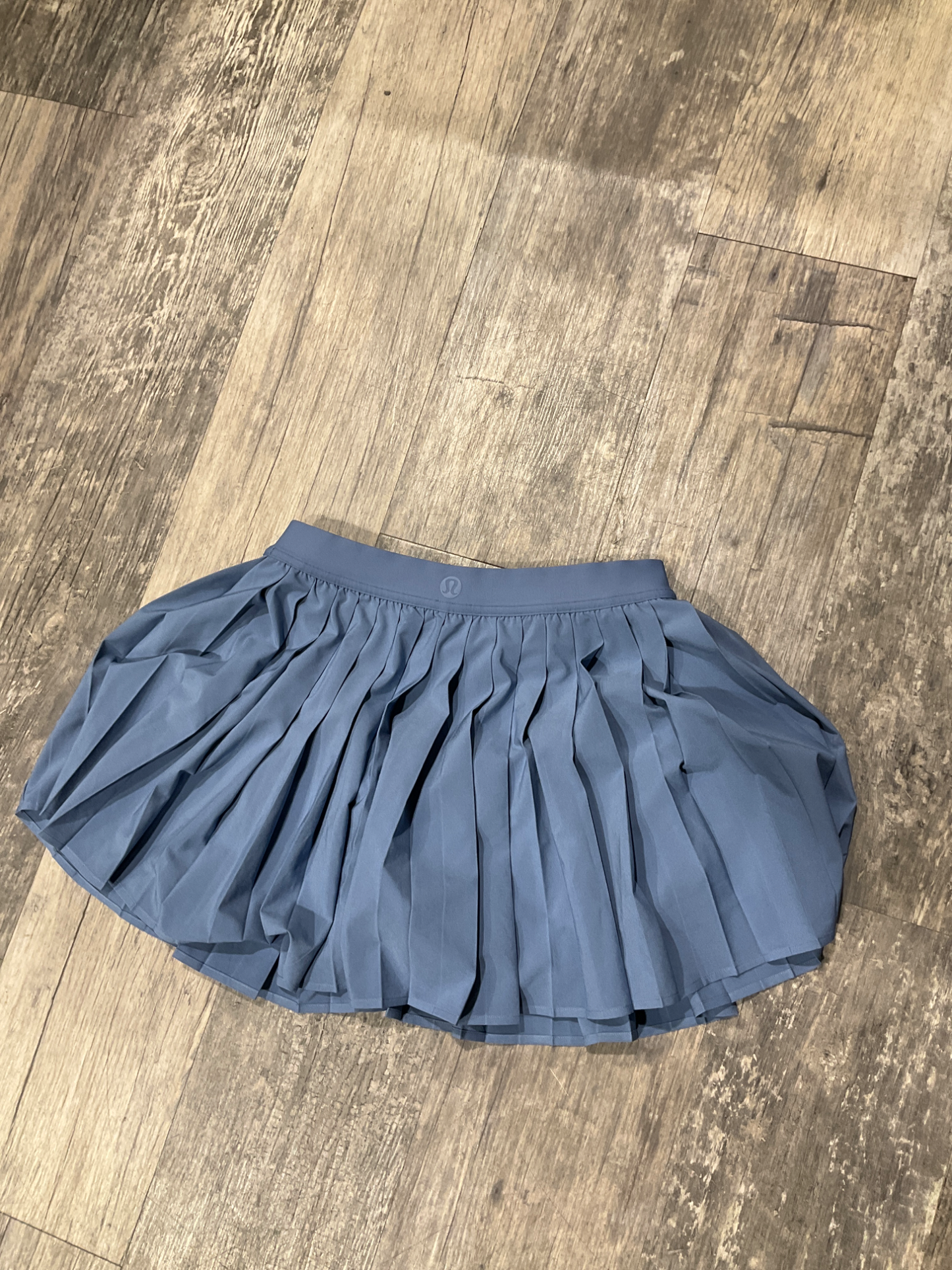 Lulu Lemon Short Skirt Size 6