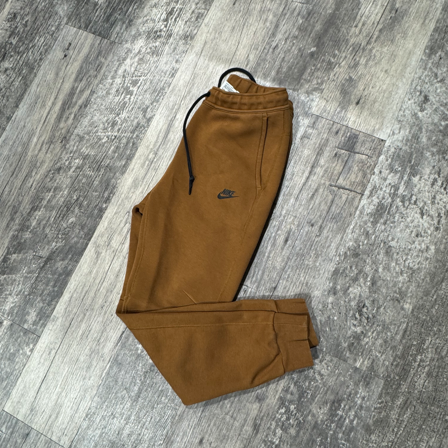 Nike Khakis Size Small