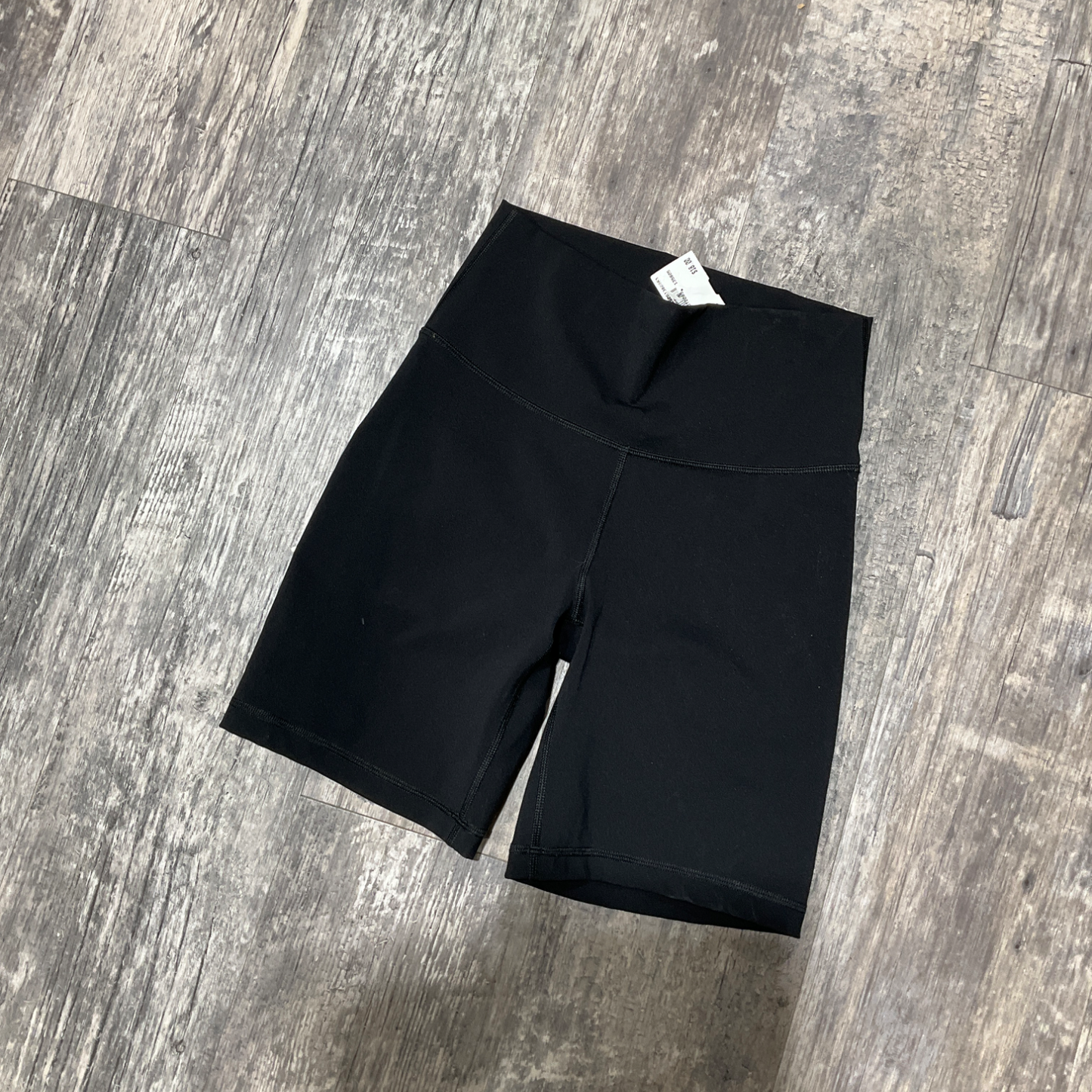 Tna Shorts Size Extra Small