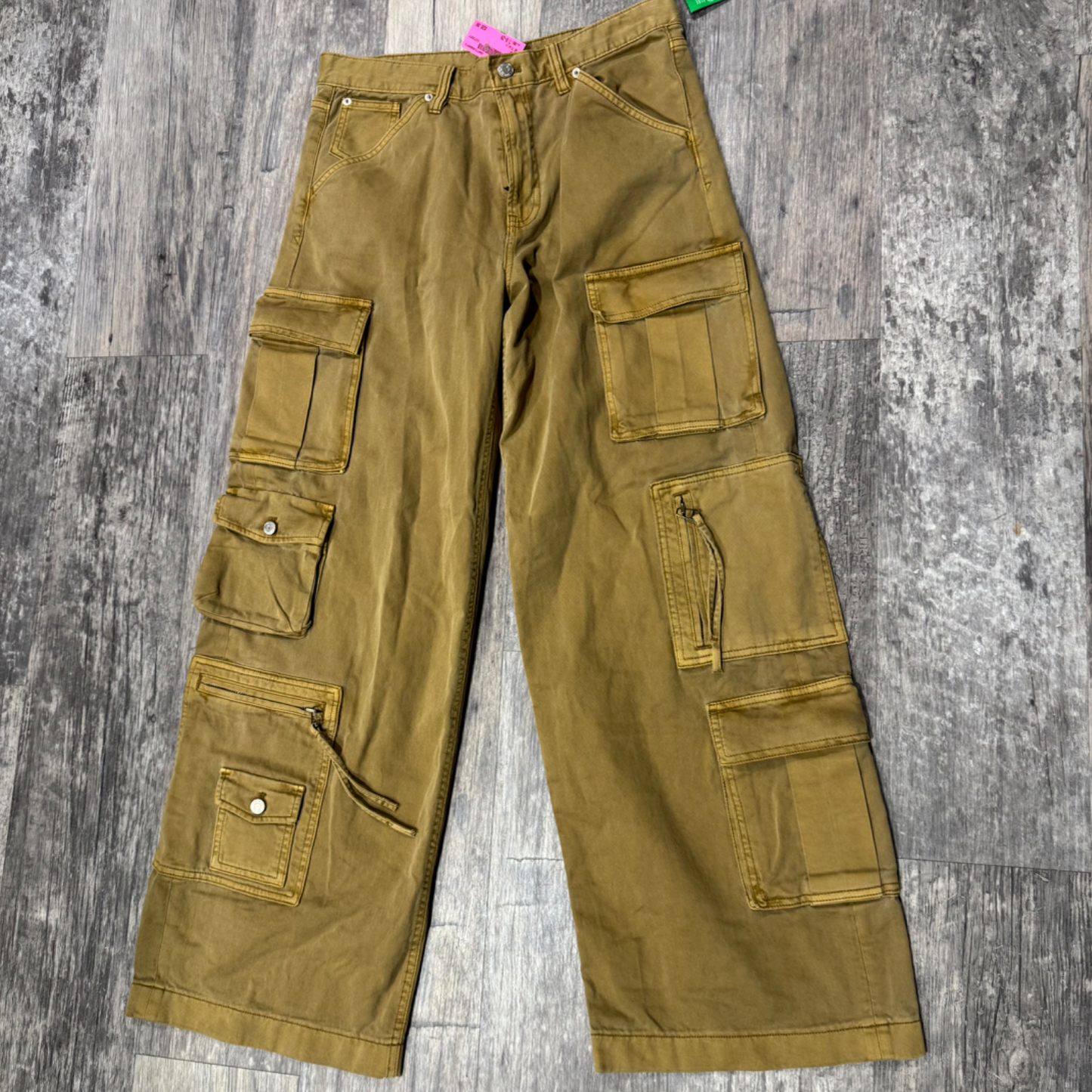 Gap Khakis Size 7/8 (29)