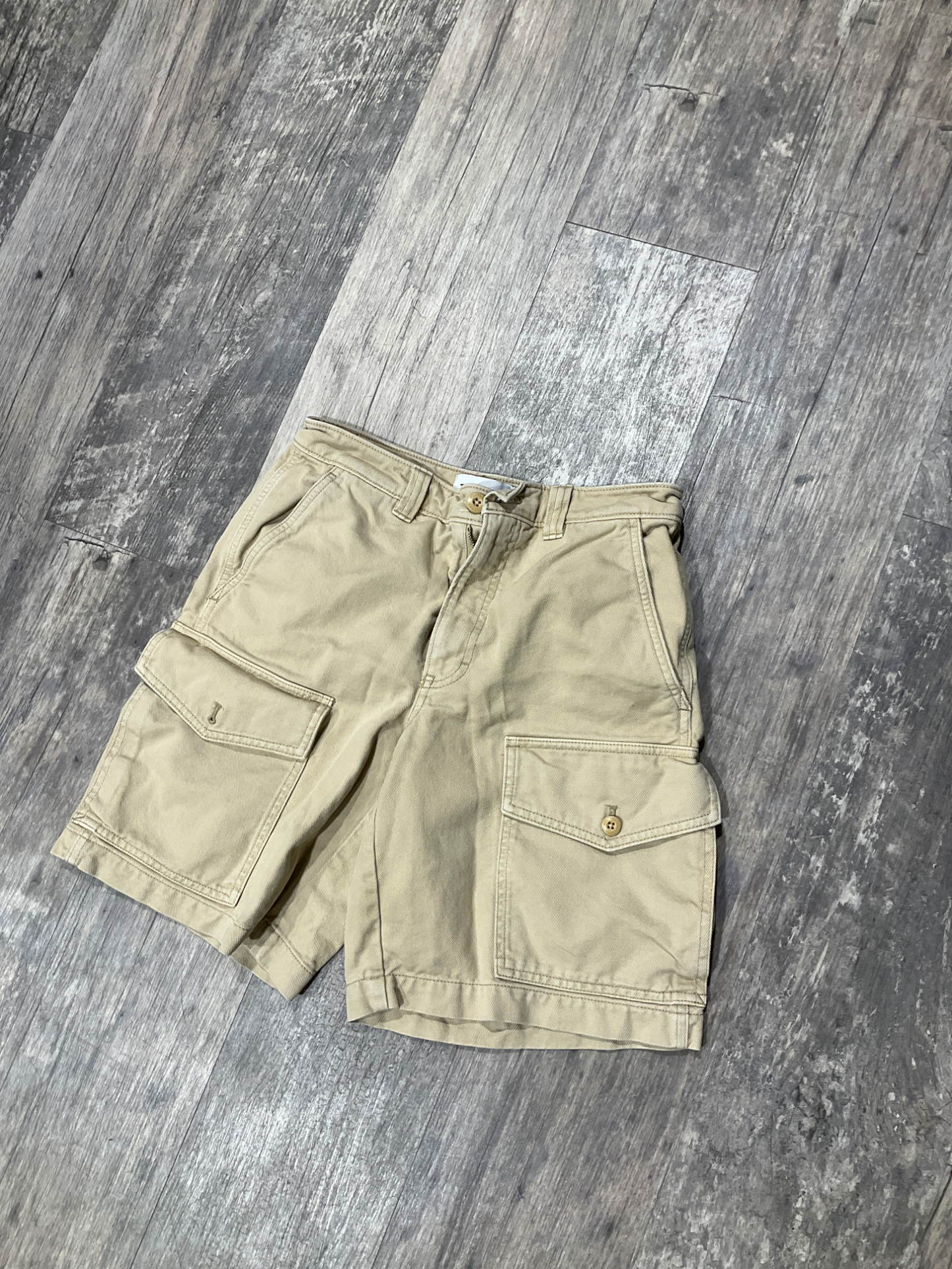 Tna Shorts Size 3/4
