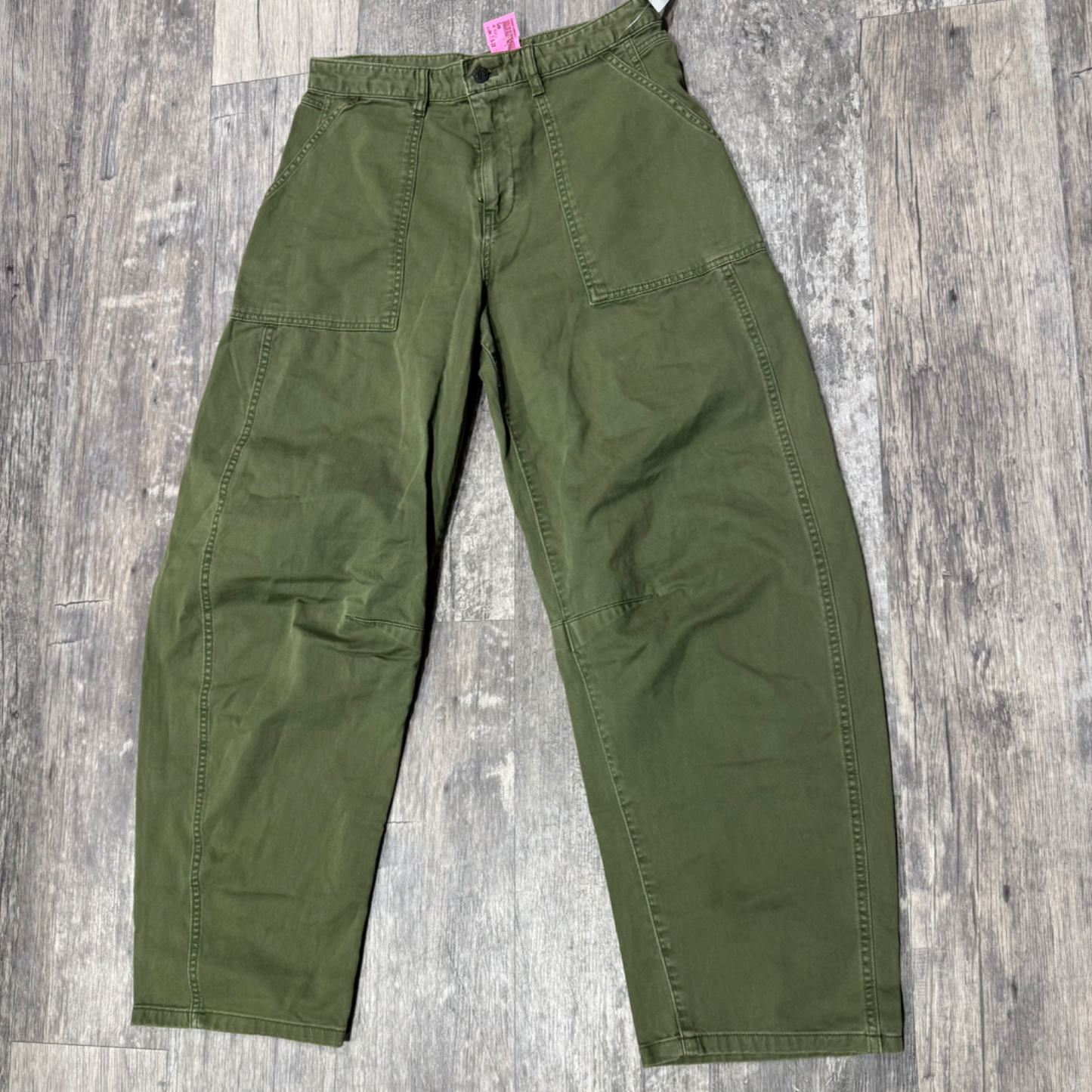 Gap Khakis Size 7/8 (29)
