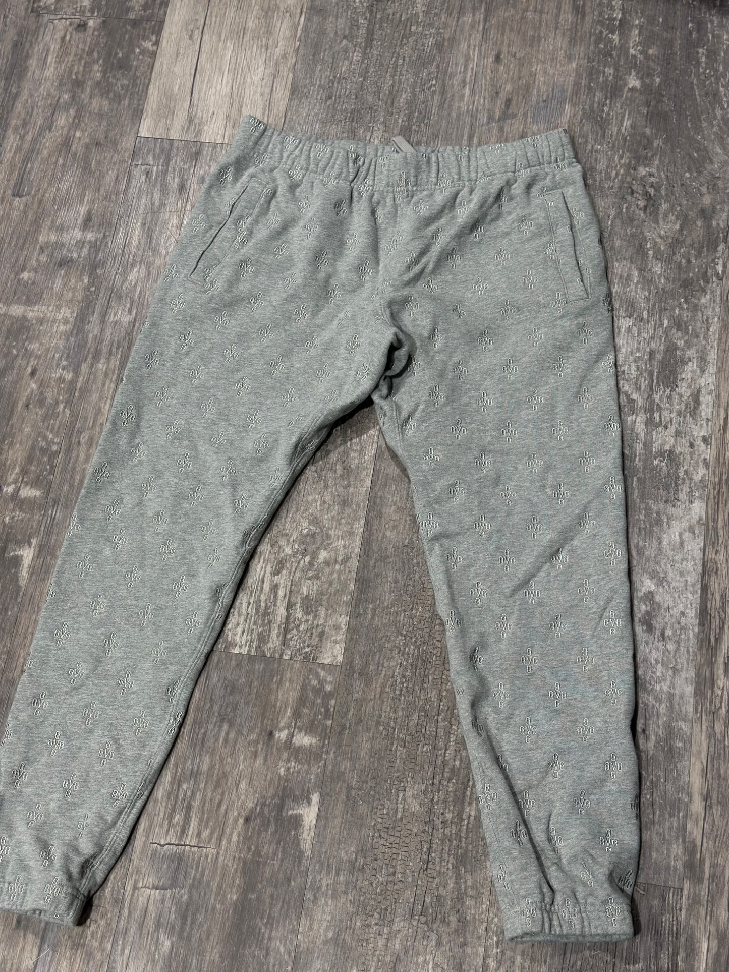 Ovo Khakis Size Medium