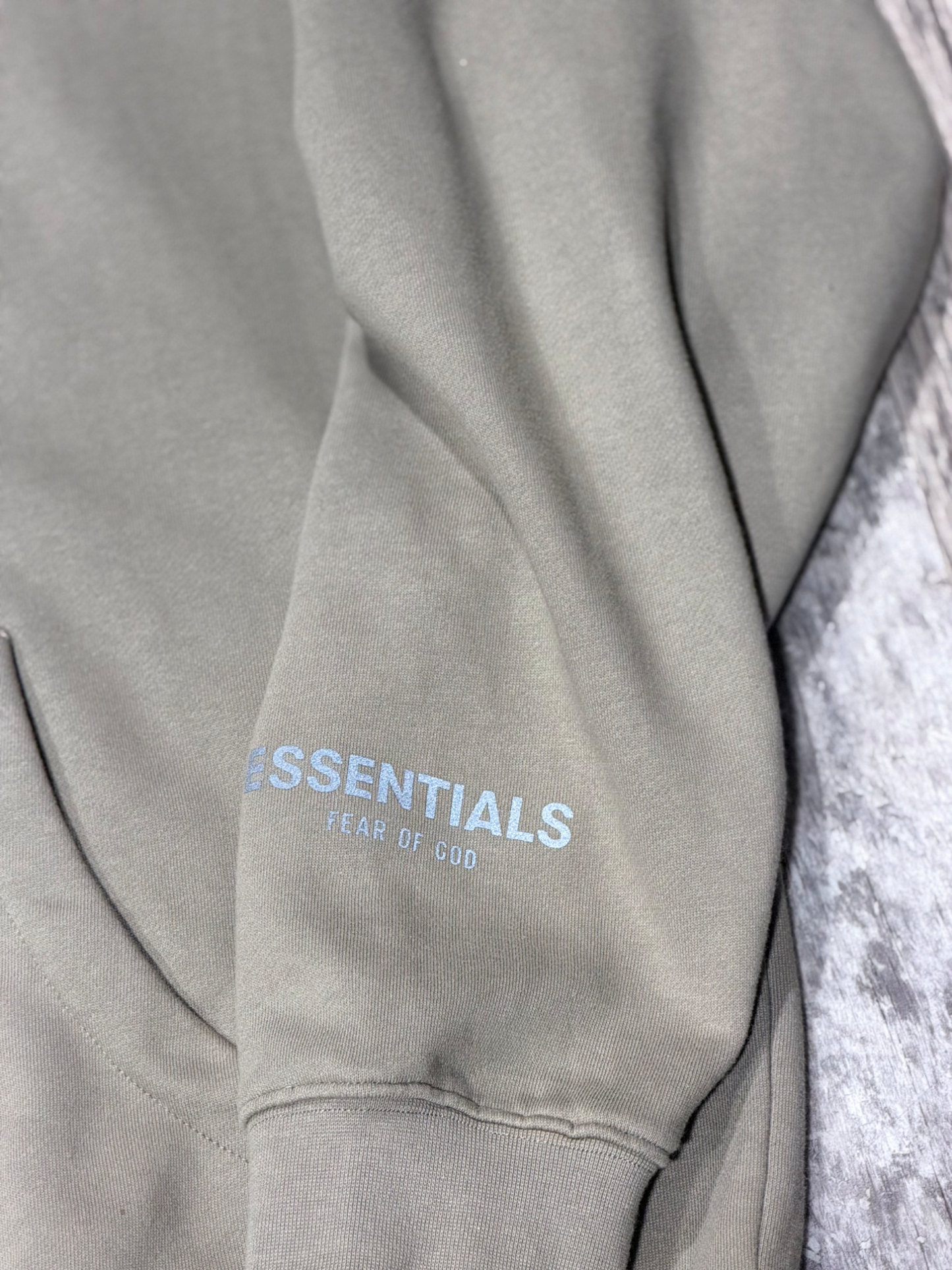 Fear Of God Essentials Sweatshirt Size Extra Large