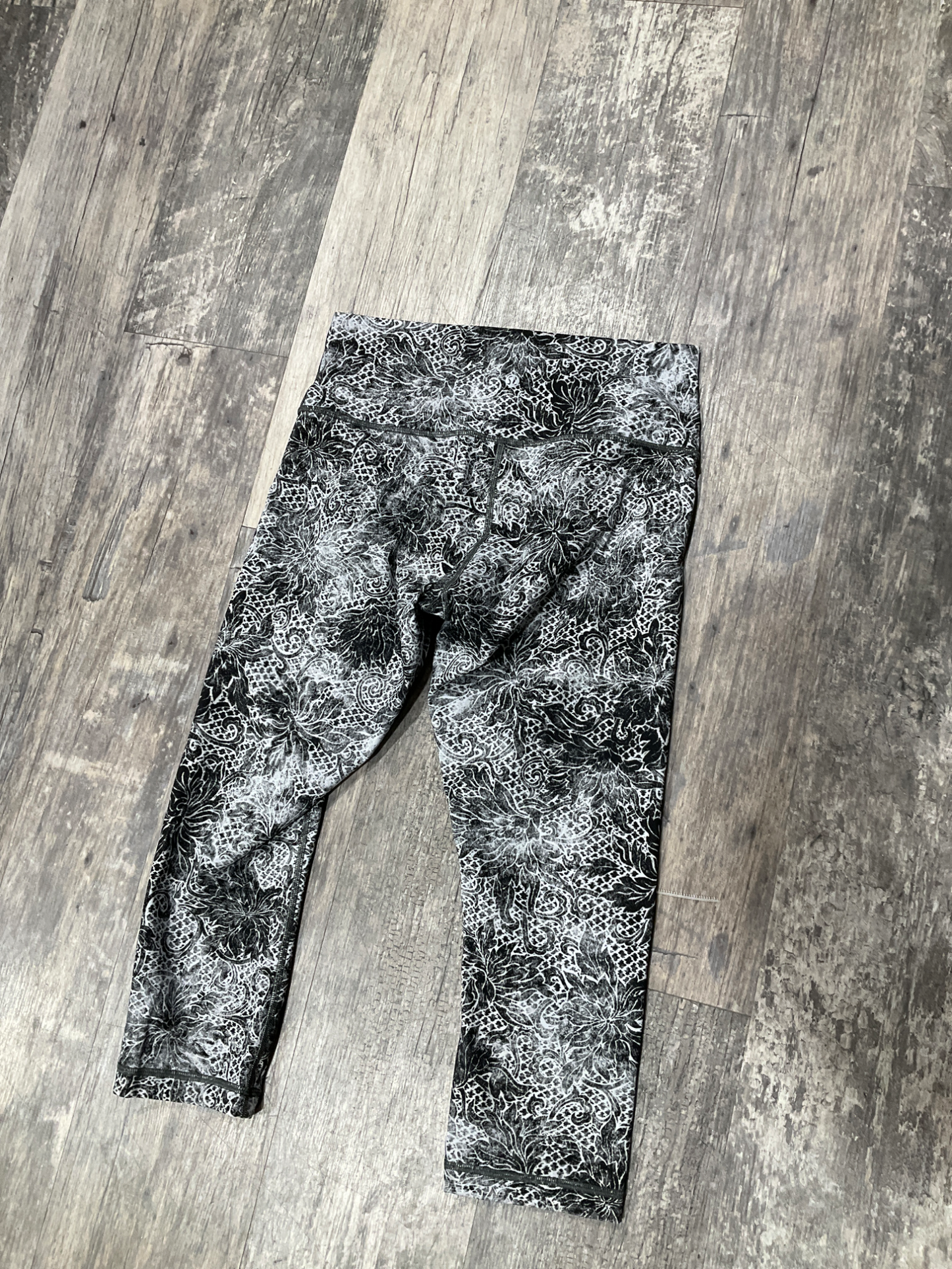 Lululemon Athletic Pants Size 10