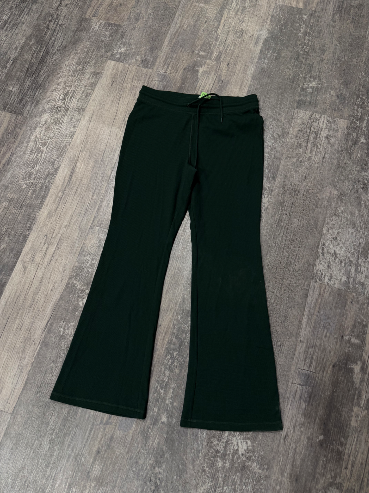 Sunday Best Khakis Size Large