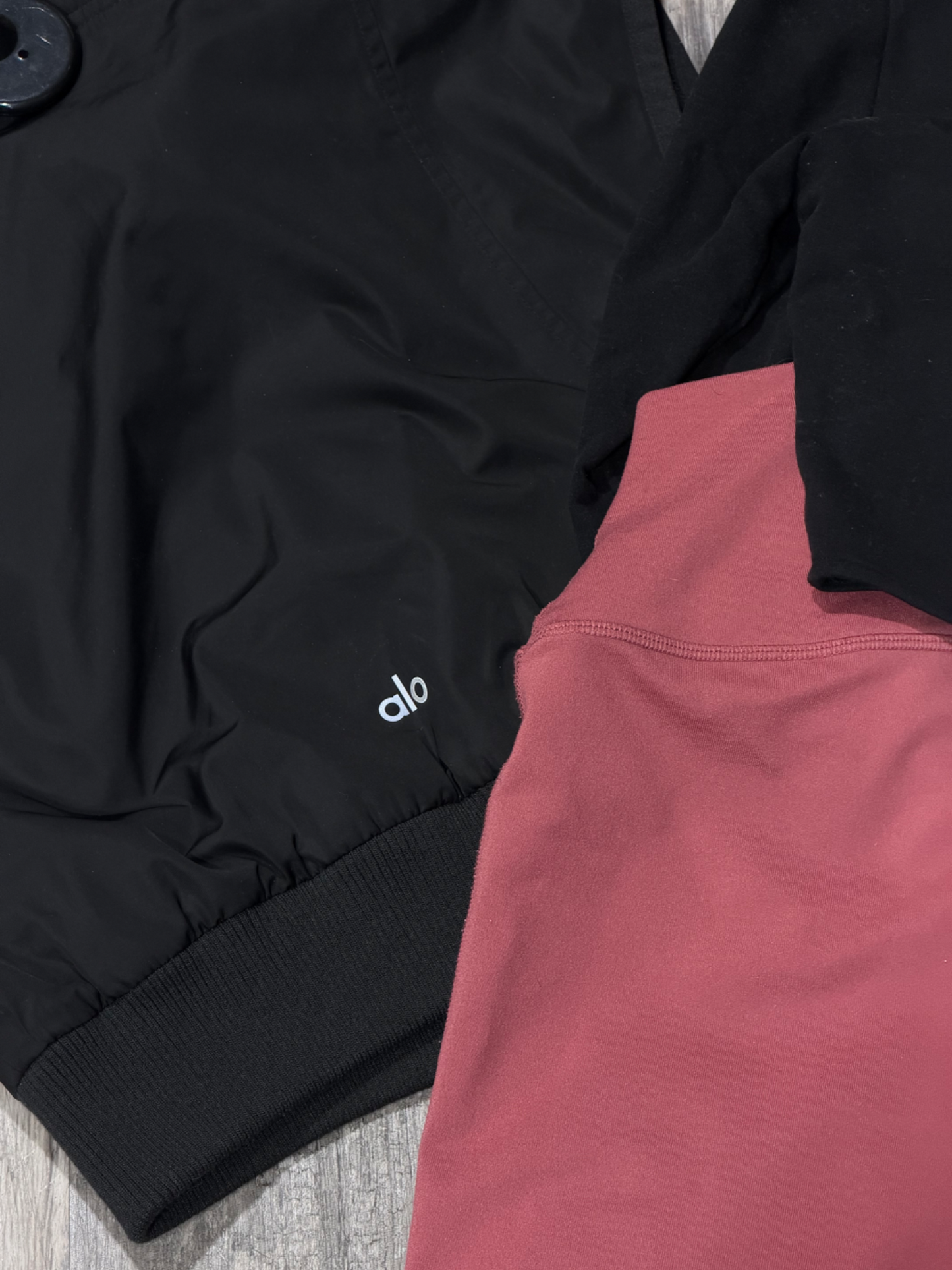 Alo Outerwear Size Small