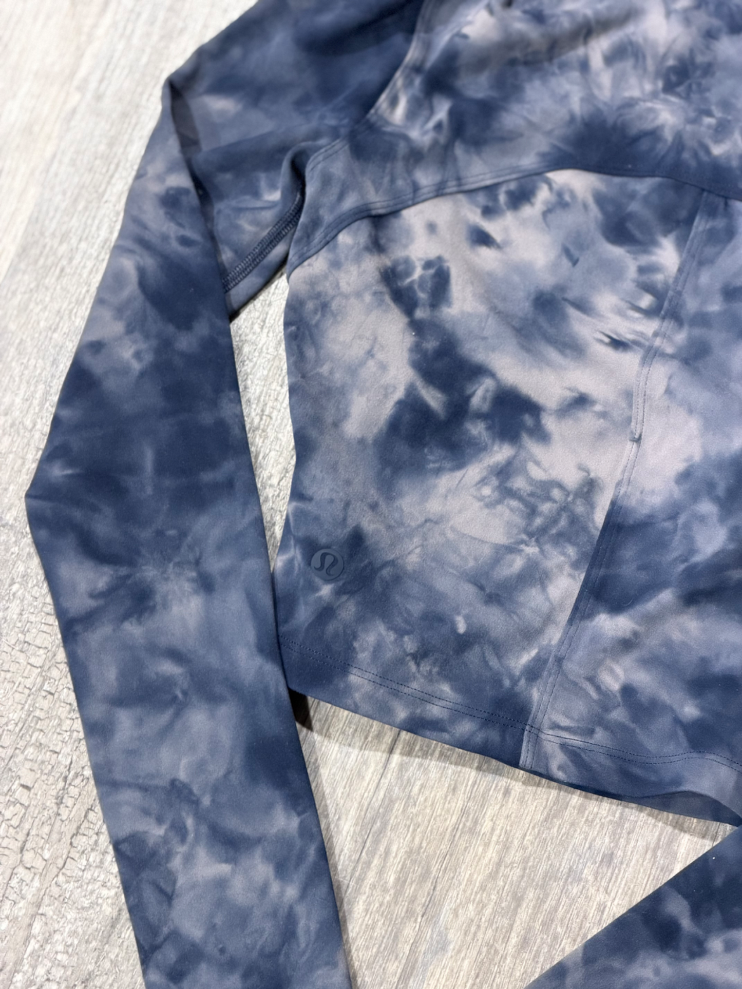 Lulu Lemon Athletic Top Size Extra Small