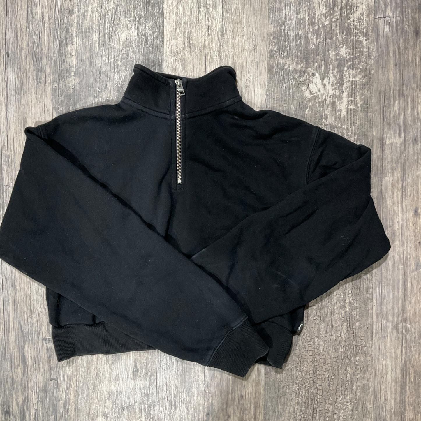 Tna Sweatshirt Size Small