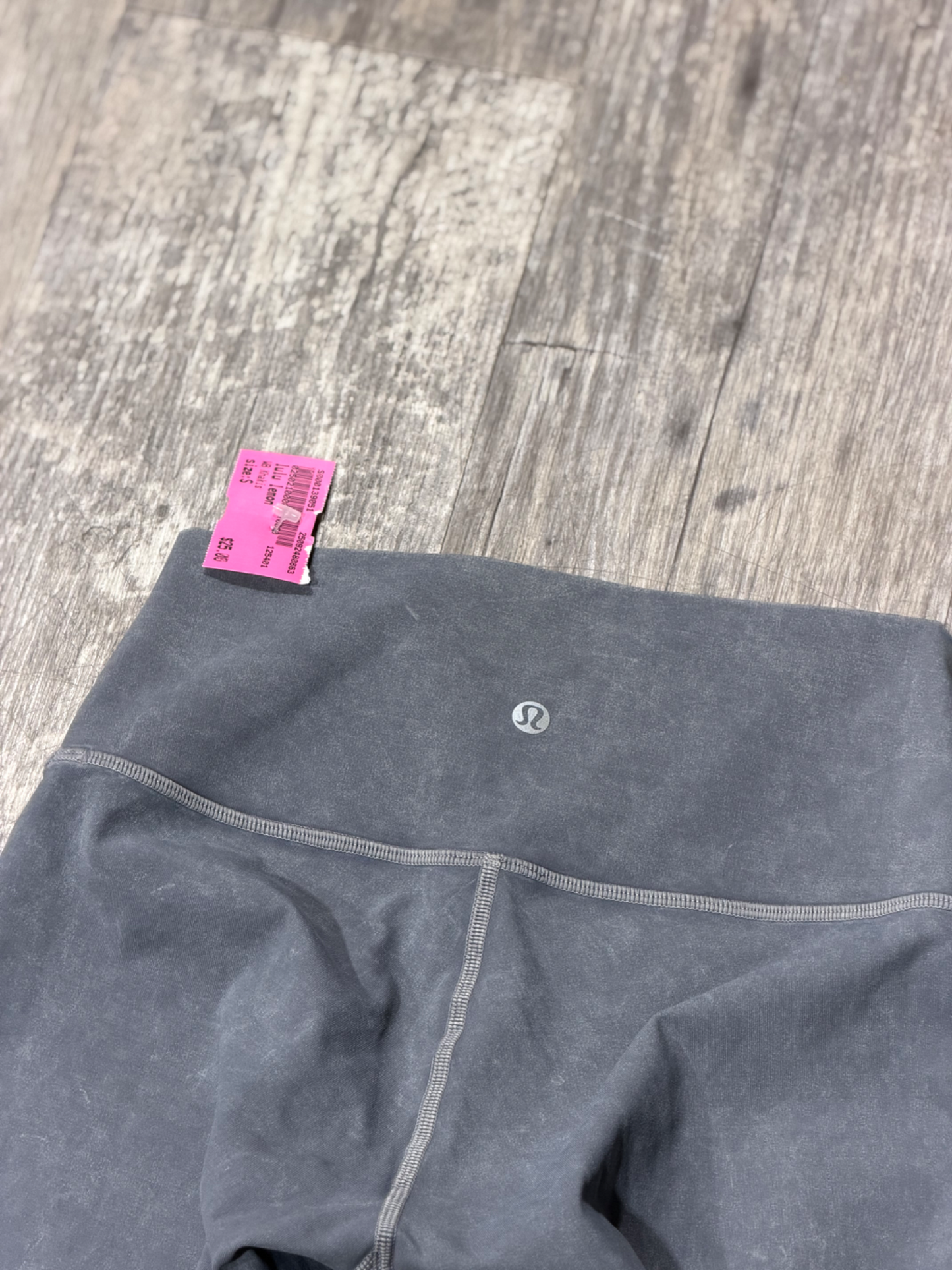 Lulu Lemon Khakis Size Small