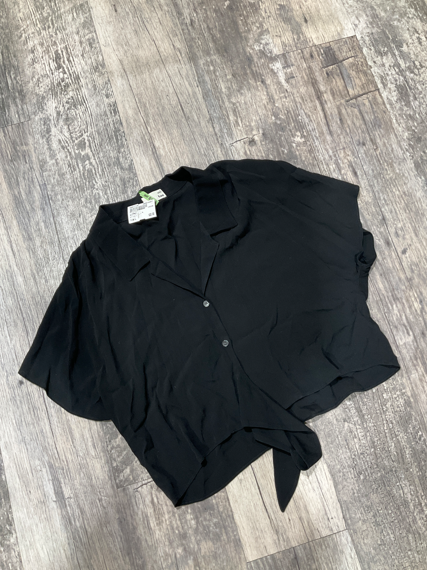 Wilfred T-Shirt Size Large