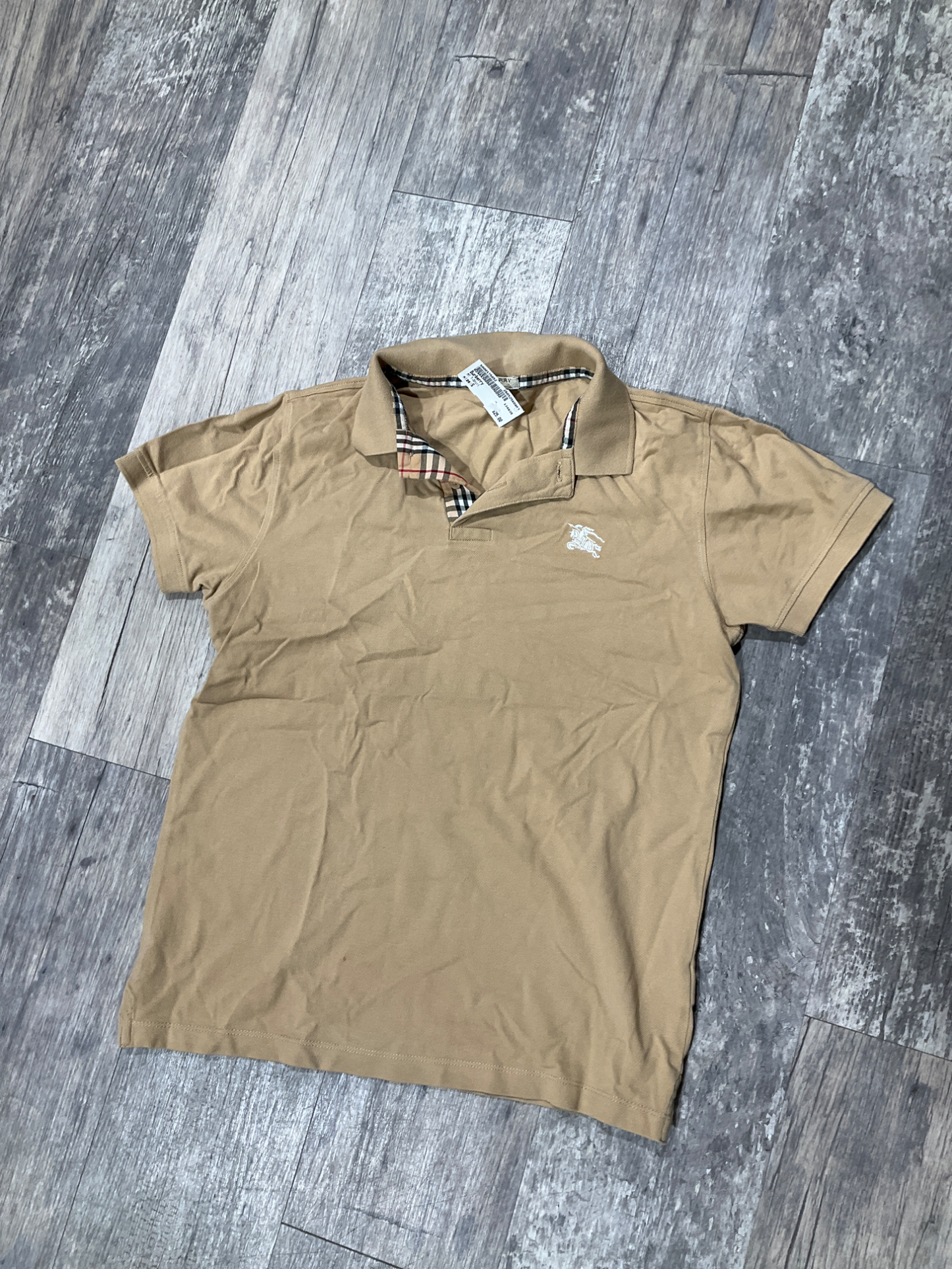 Burberry T-shirt Size Small