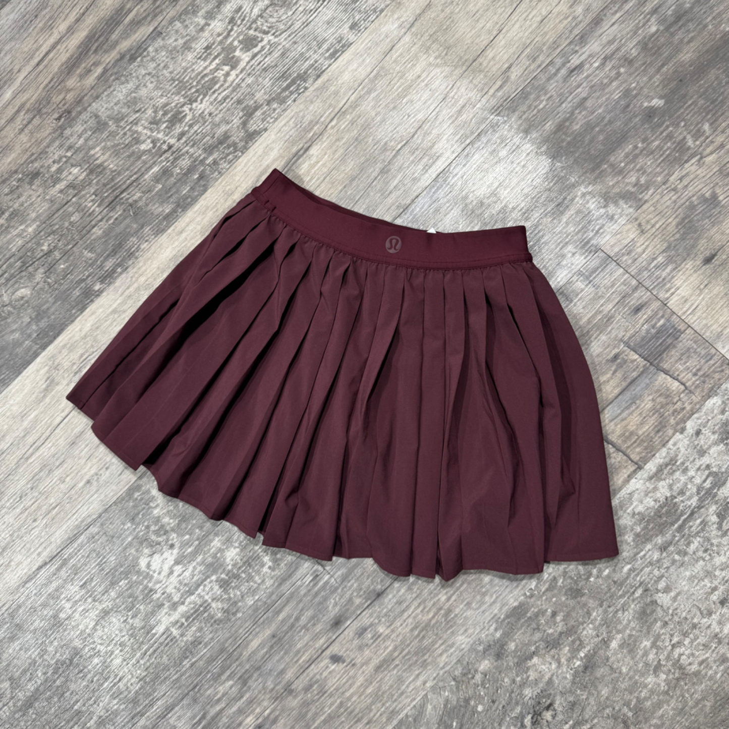 Lulu Lemon Short Skirt Size 3/4