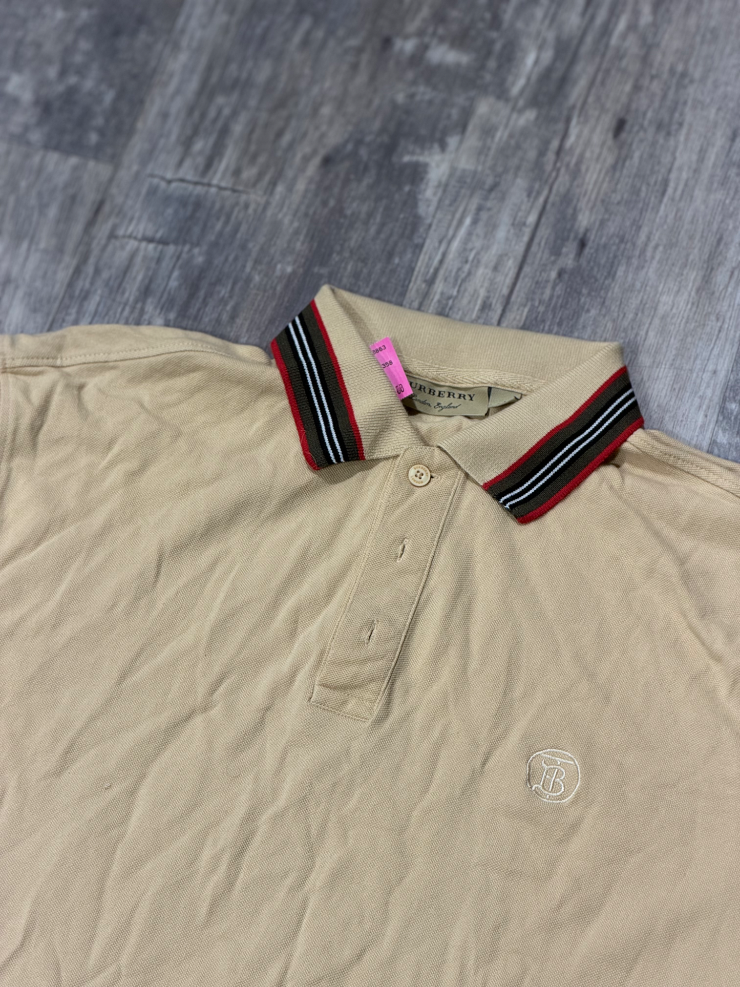 Burberry T-shirt Size XXL