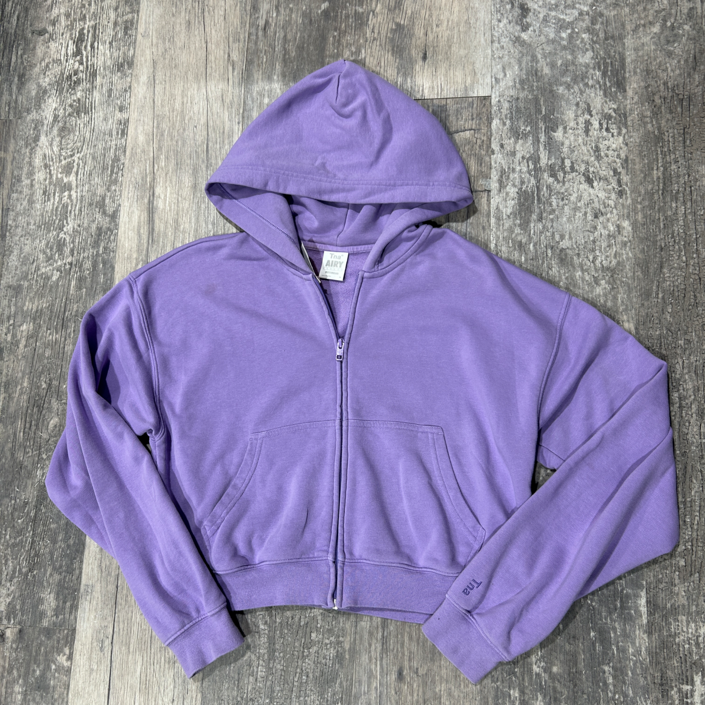 Tna Sweater Size Medium