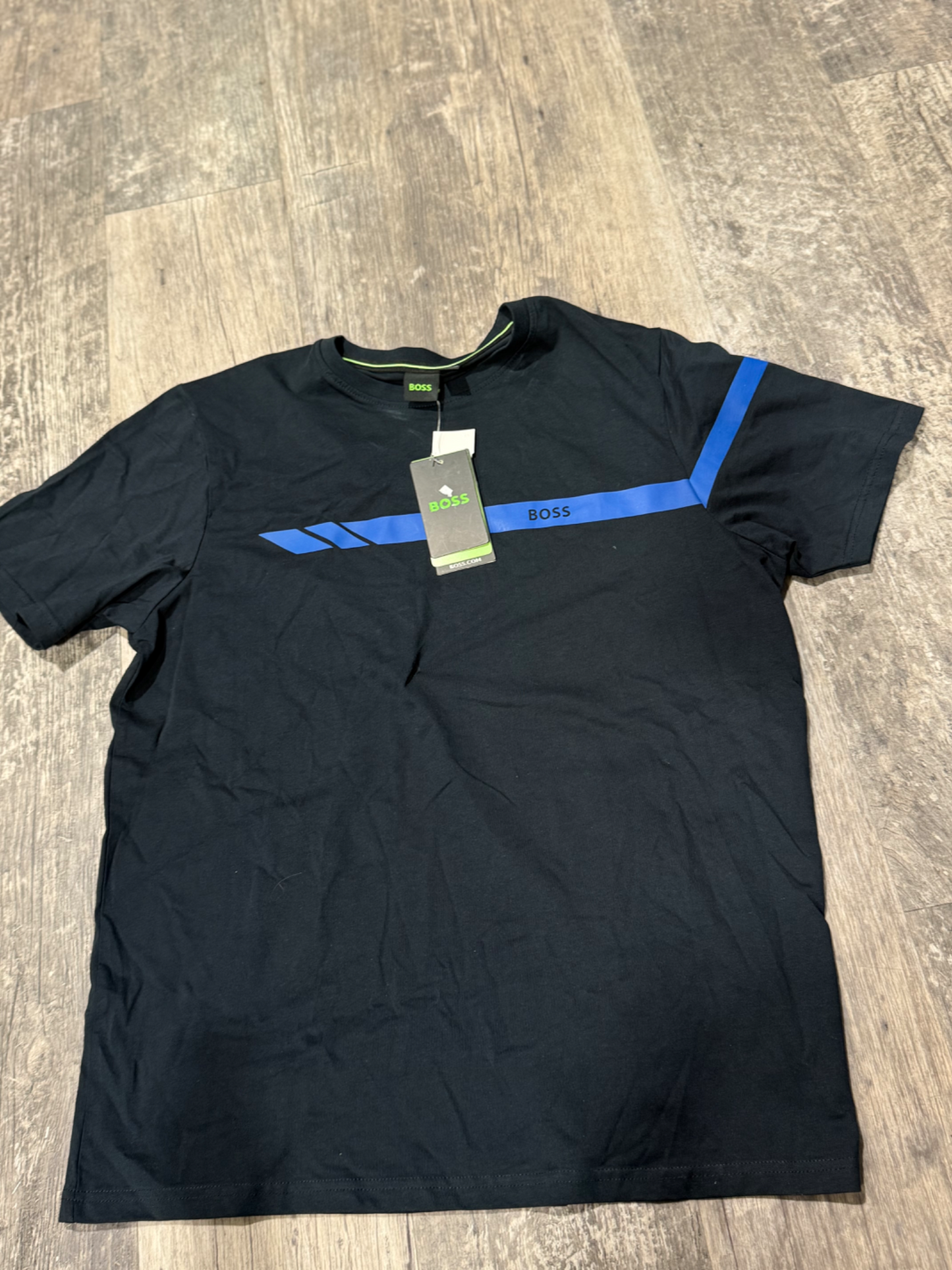 Boss T-shirt Size Extra Large