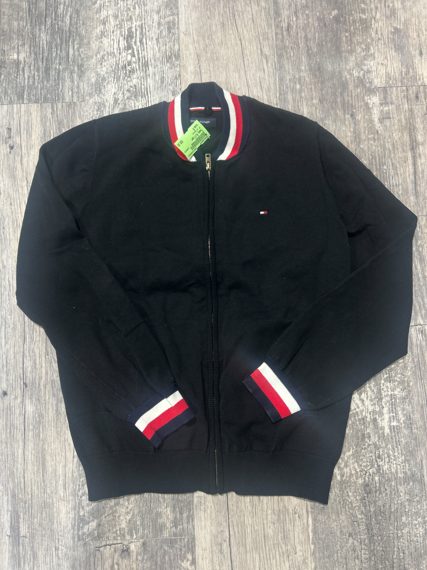 Tommy Hilfiger Sweater Size Medium