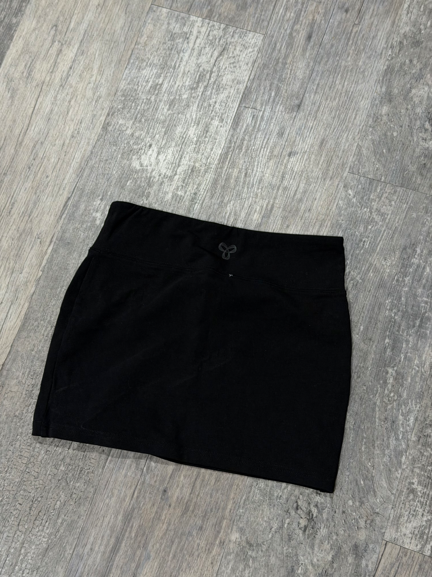 Tna Short Skirt Size Small