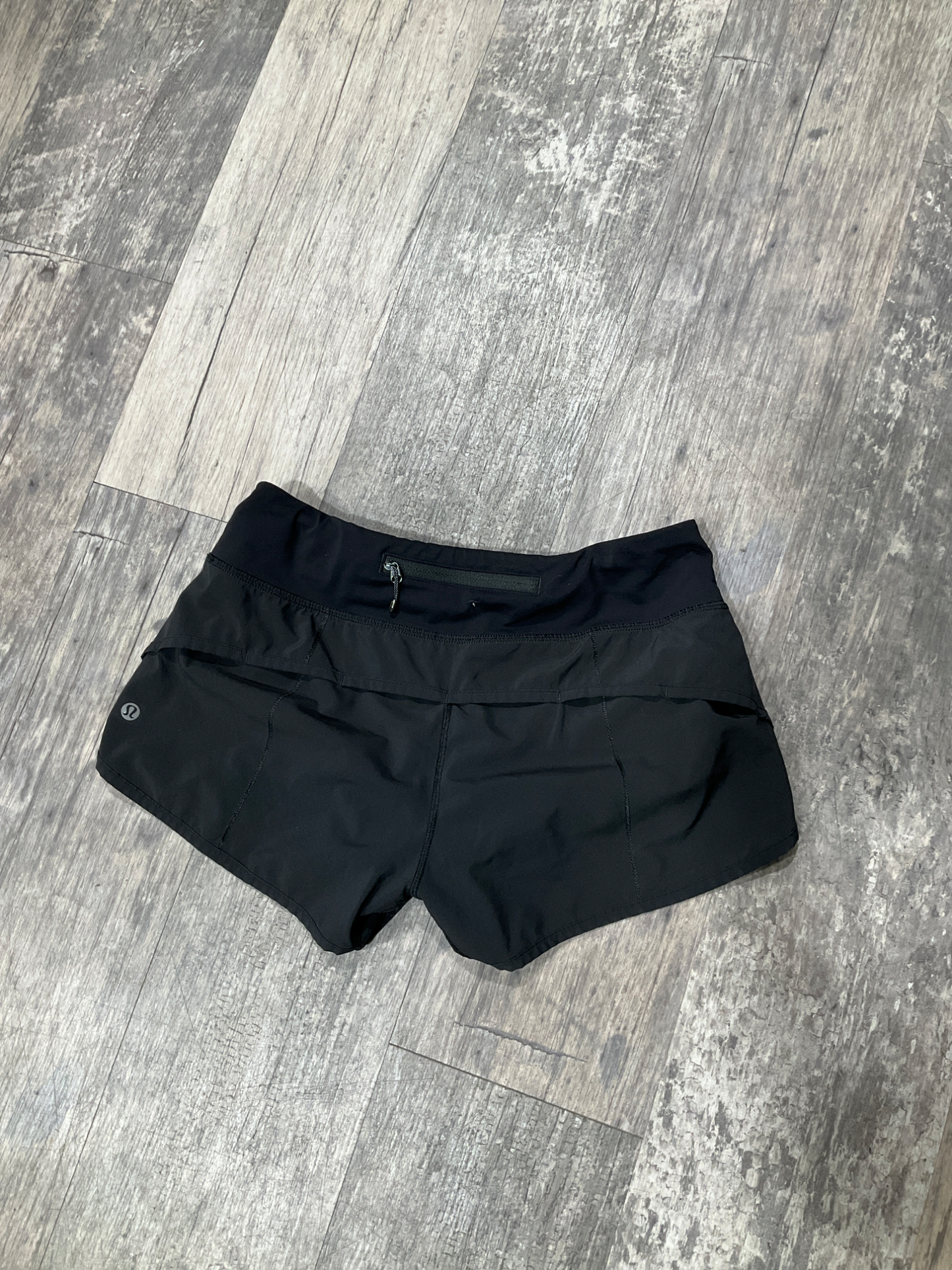 Lulu Lemon Shorts Size 5/6