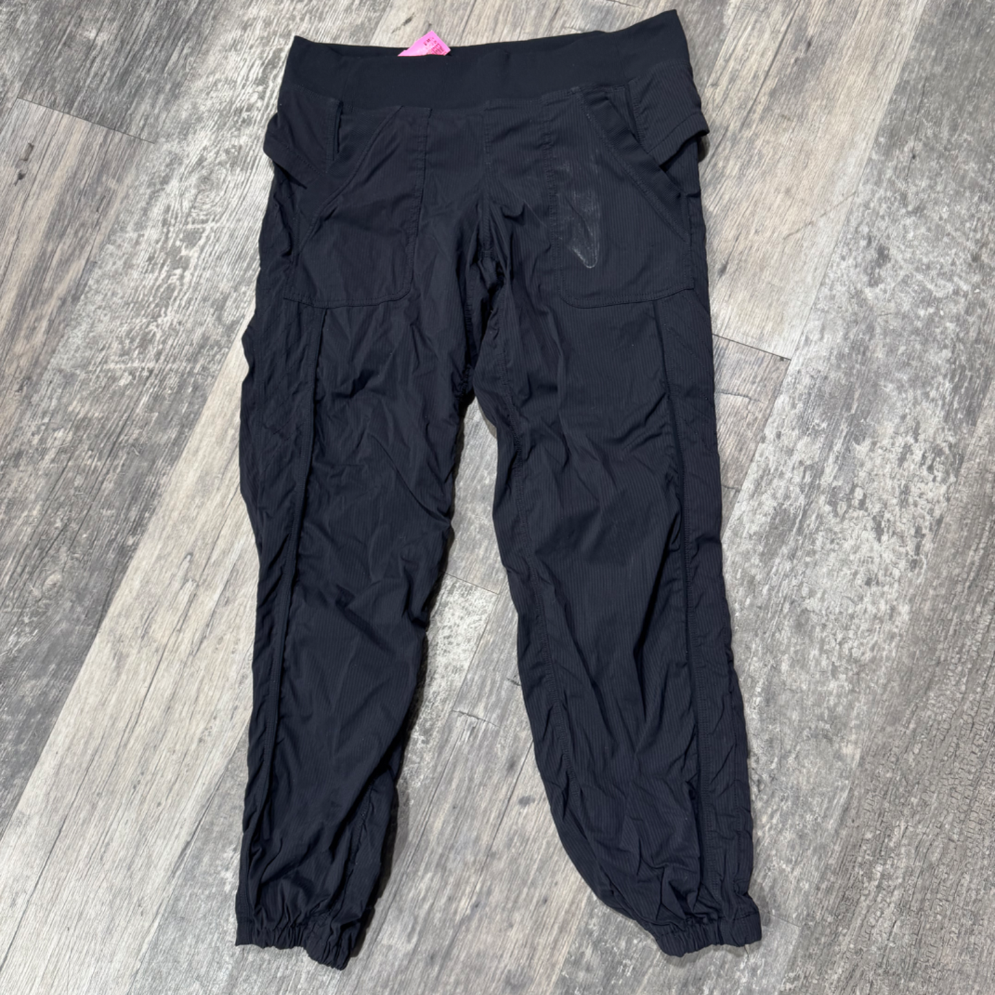 Lululemon Khakis Size Medium