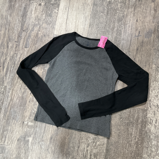 Brandy Melville Long Sleeve Top Size Small