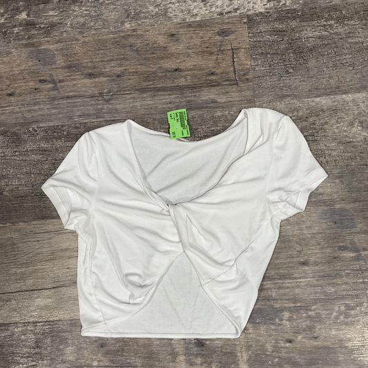 Sunday Best Short Sleeve Top Size Medium