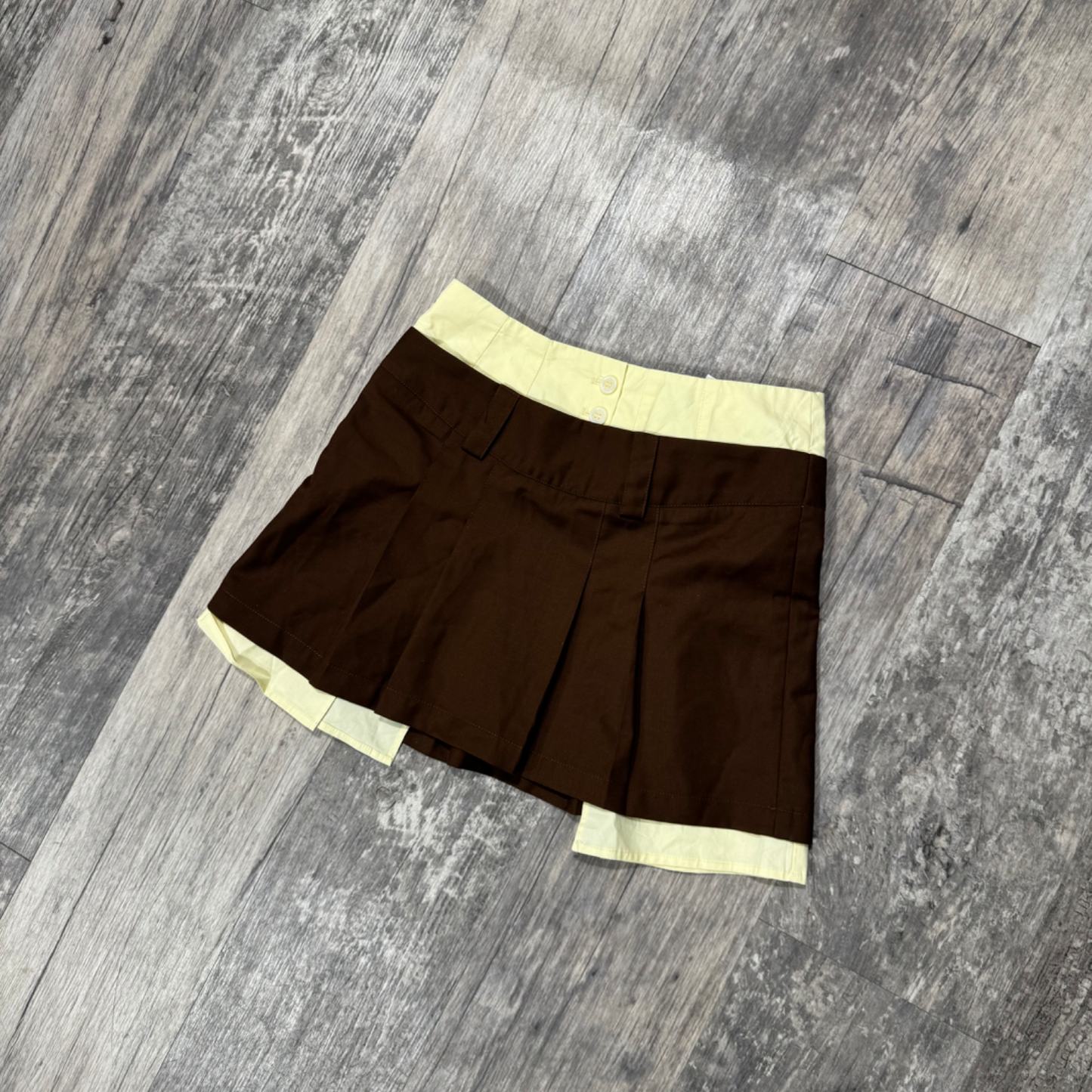 Short Skirt Size Medium