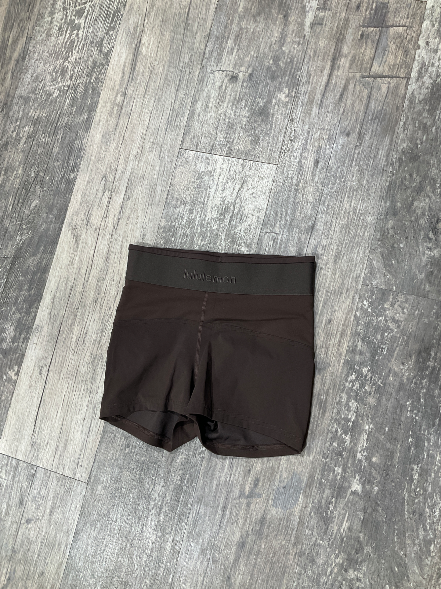 Lulu Lemon Shorts Size Small