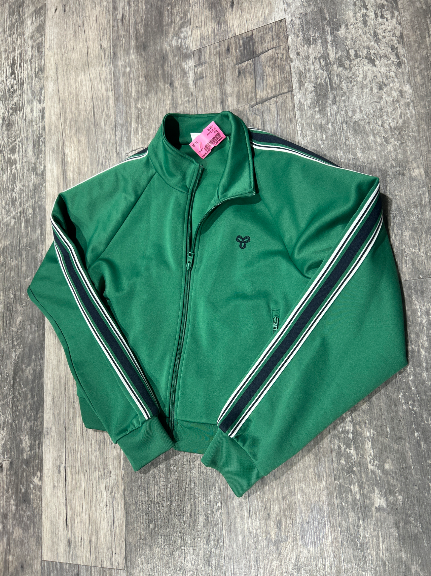 Tna Sweater Size Medium