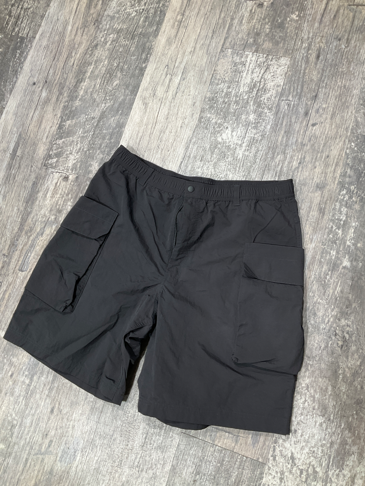 Uniqlo Shorts Size Extra Large