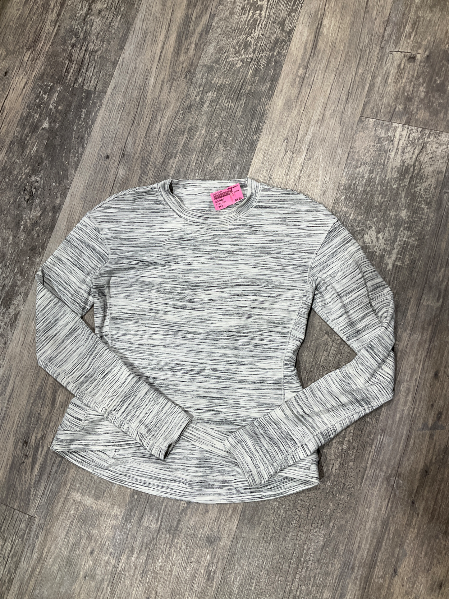 Lulu Lemon Long Sleeve Top Size Medium