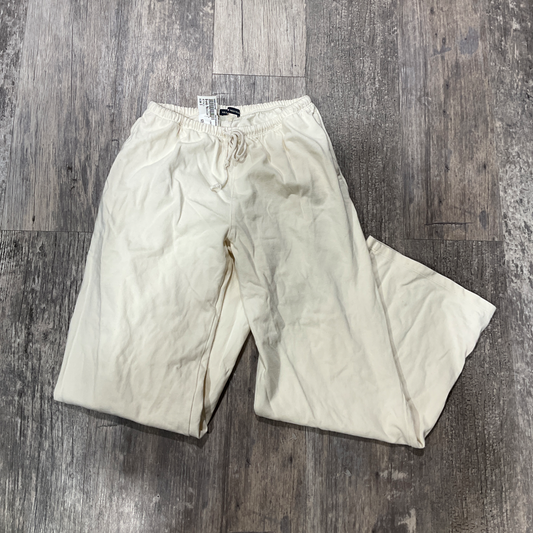 Brandy Melville Khakis Size Small