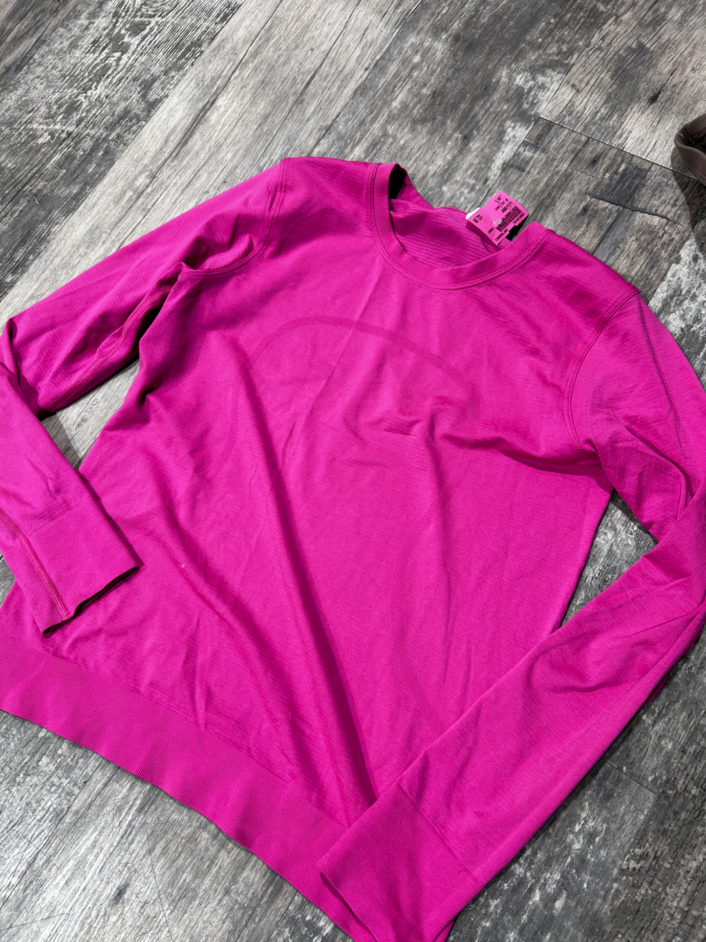 Lululemon Athletic Top Size Small