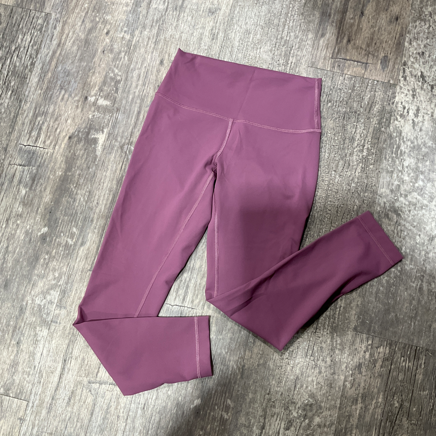 Lululemon Athletic Pants Size 5/6 (28)