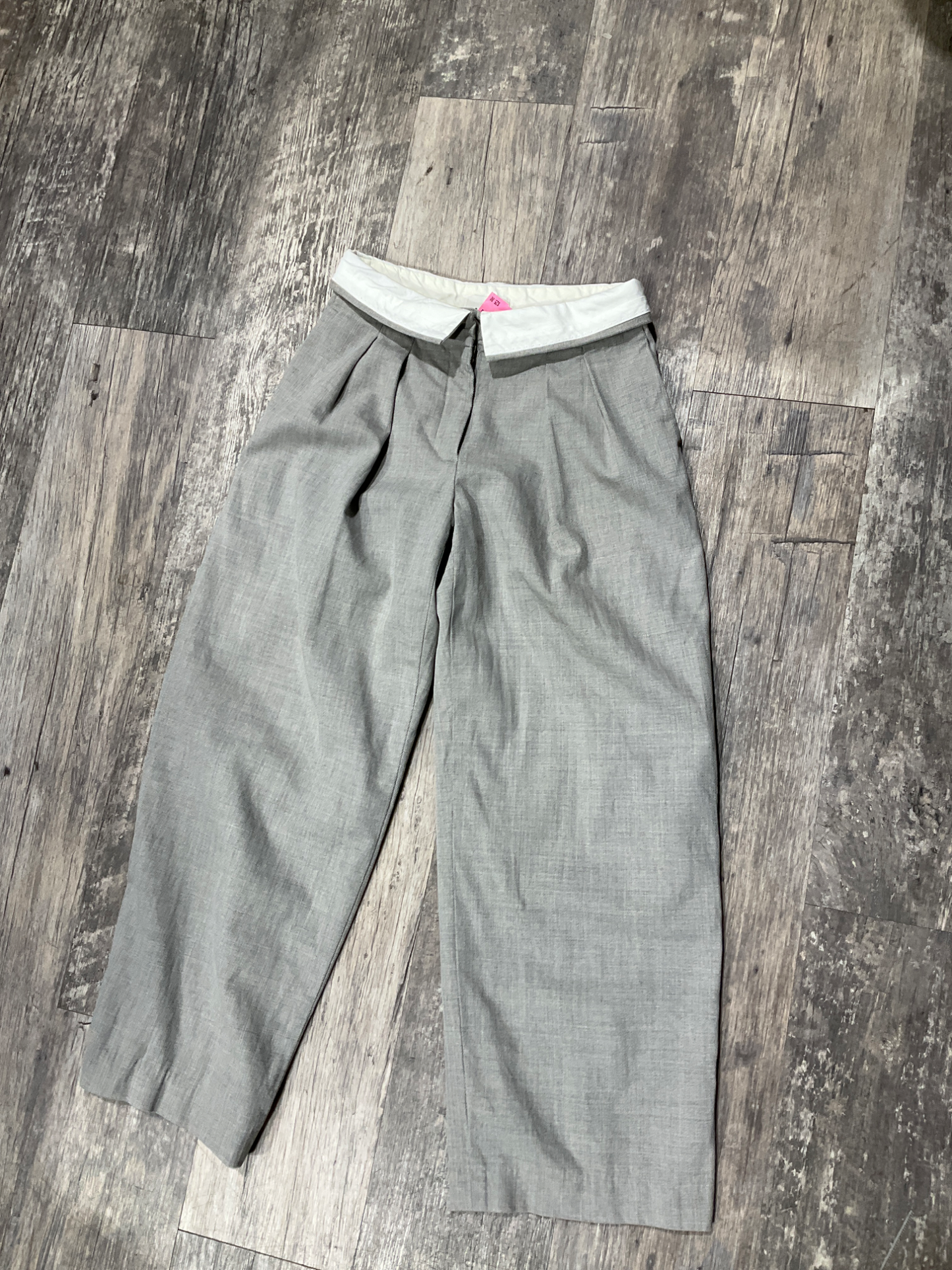 Babaton Khakis 0
