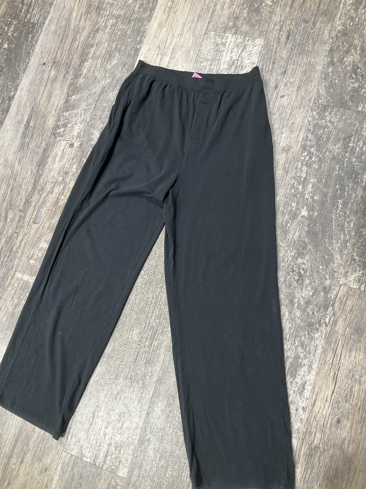 Skims Khakis Size Medium