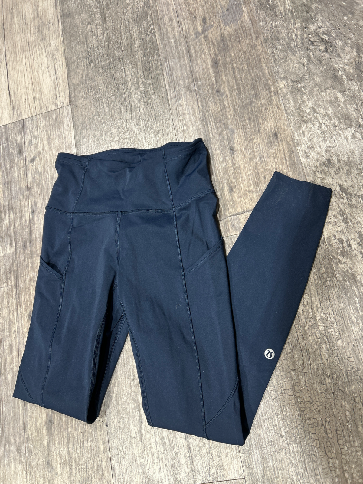 Lululemon Athletic Pants Size 2 (26)