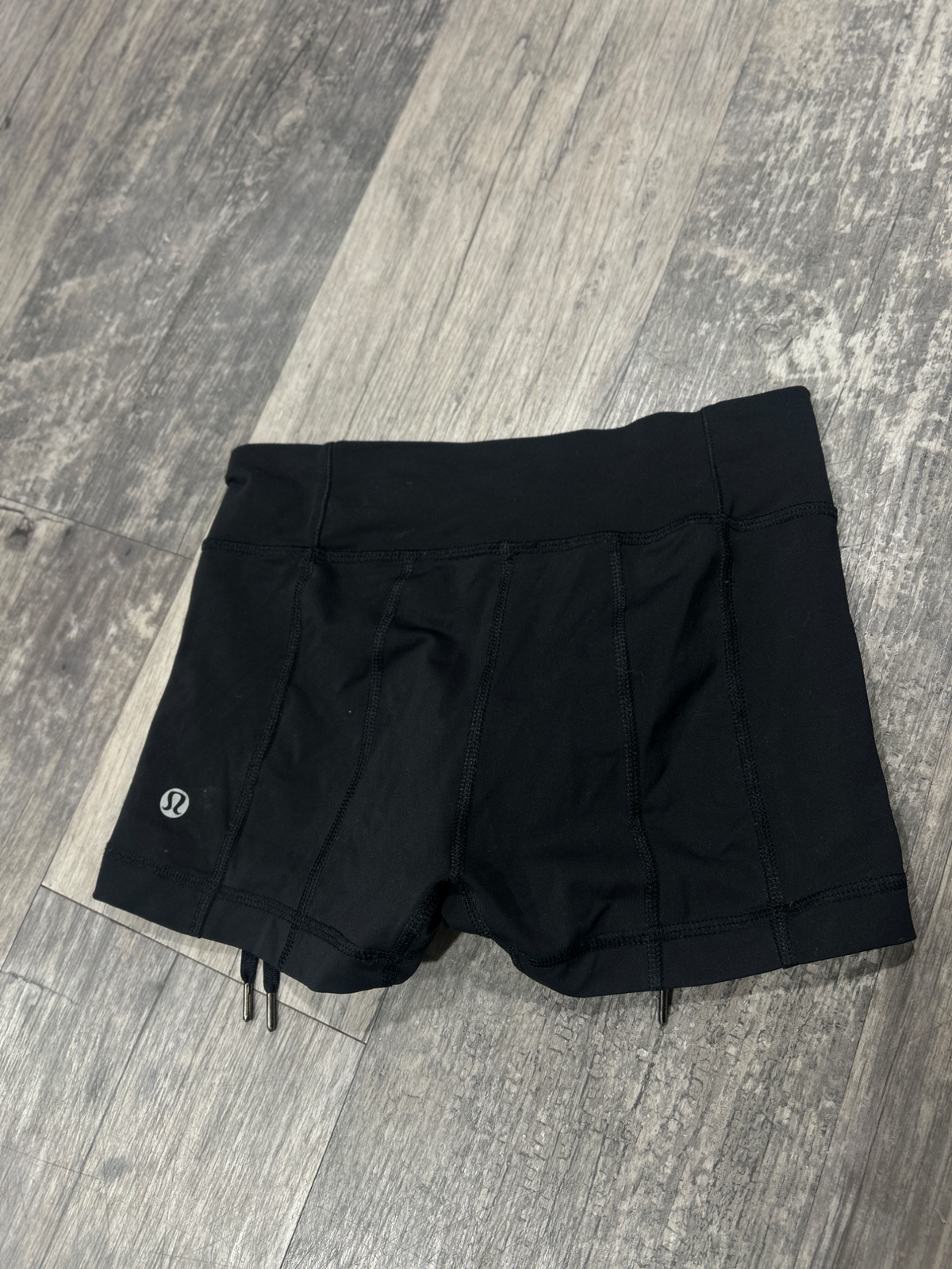 Lululemon Shorts Size Extra Small