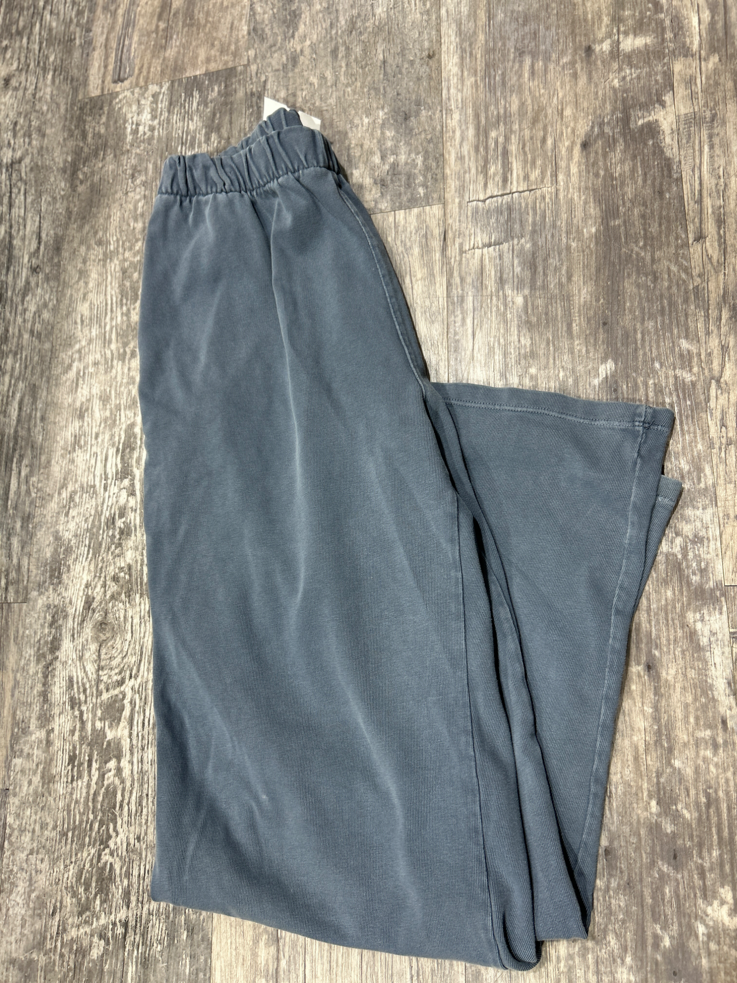 Brandy Melville Khakis Size Extra Small