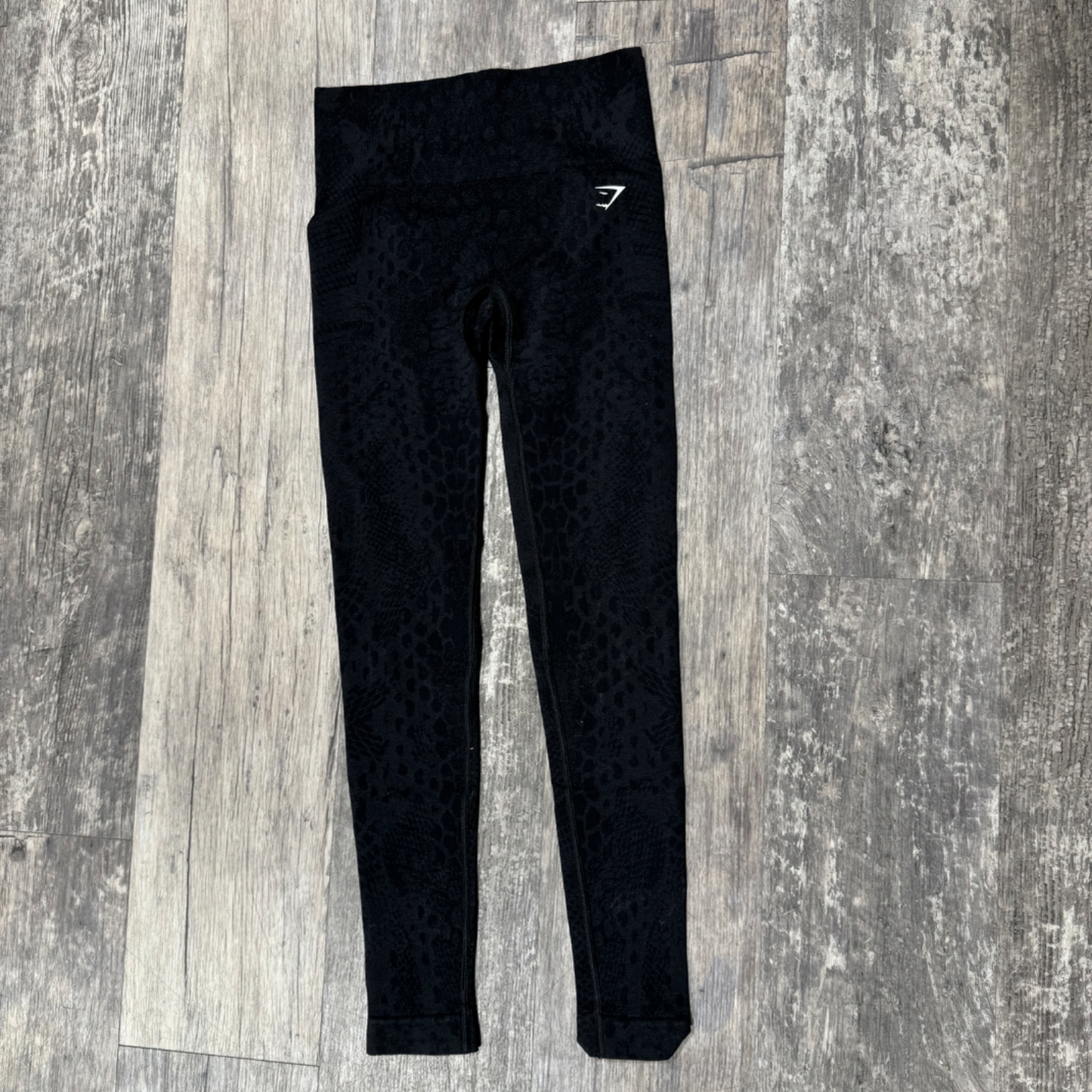 Gym Shark Khakis Size Small