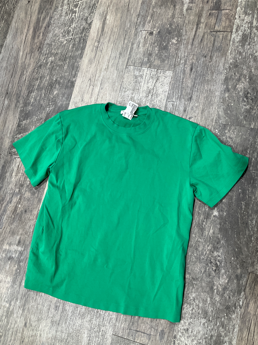Babaton T-Shirt Size Medium